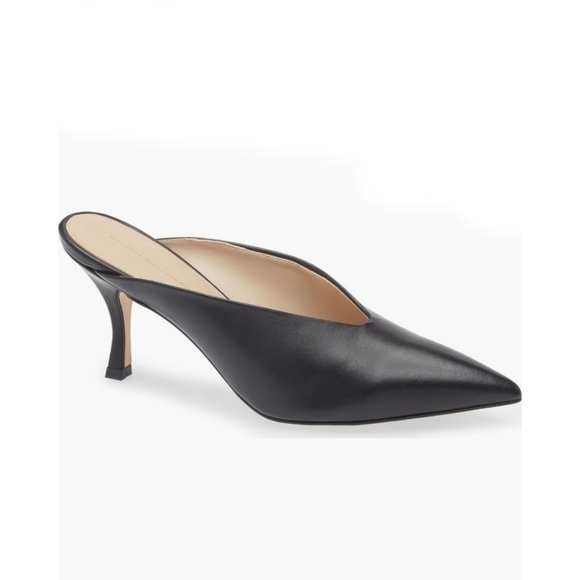 Stuart Weitzman Shoes - STUART WEITZMAN LEATHER LULA POINTED TOE PUMP IN BLACK 9.5 B MULE